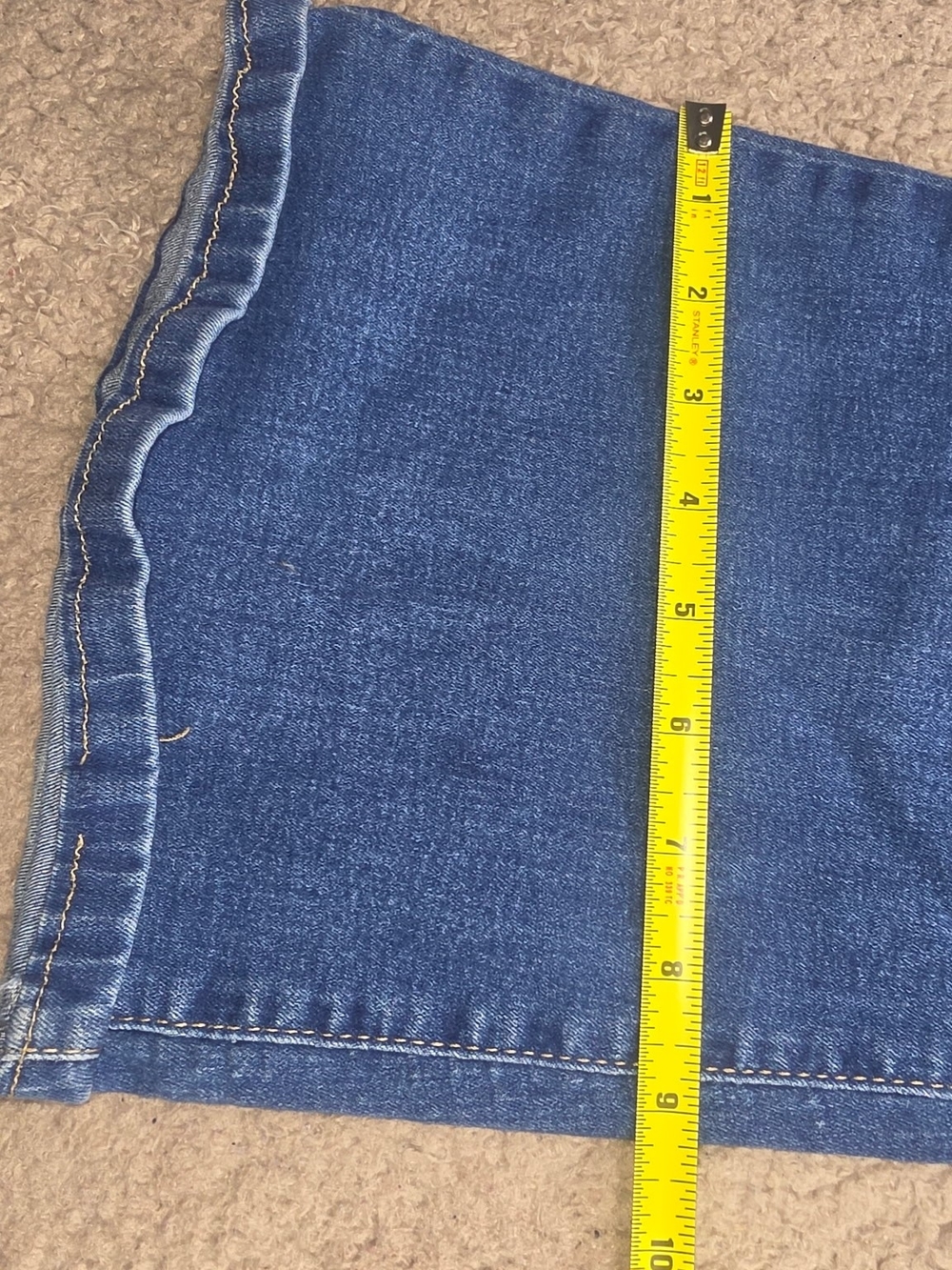Classic Men's Dark Blue Denim Jeans